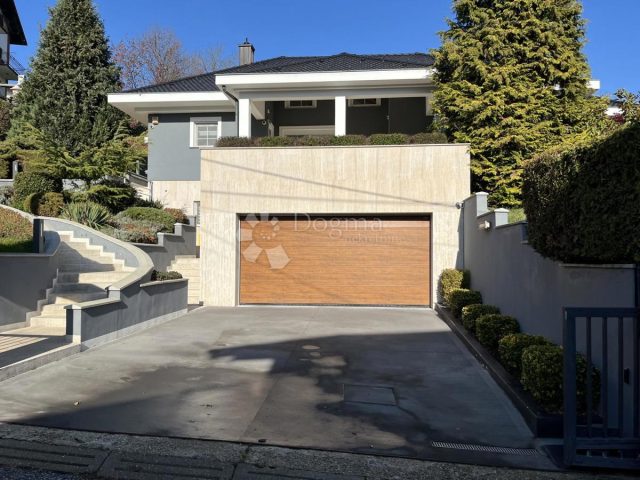 Maison à vendre 303 m² – Zagreb