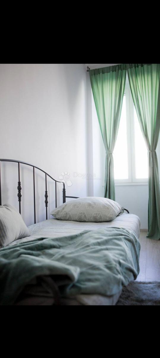 Appartement À louer - PRIMORSKO-GORANSKA RIJEKA