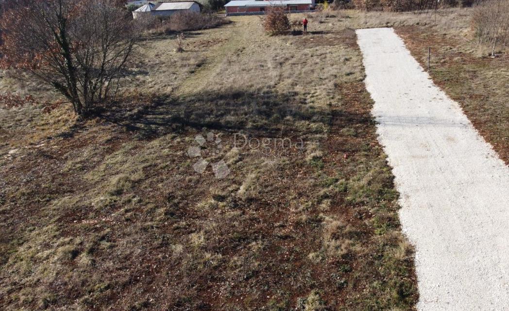 Zemljište Na prodaju - Istarska Tinjan - foto 1/5