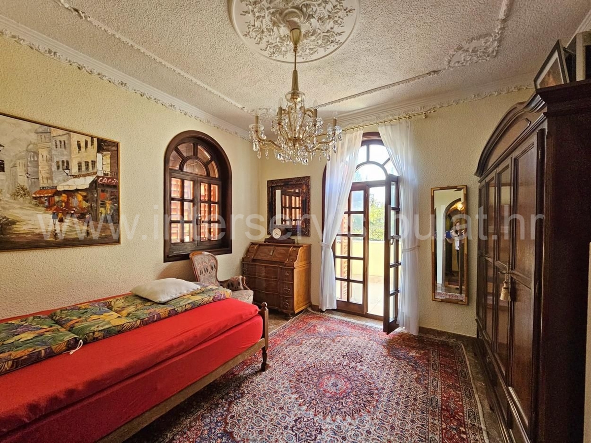 House For sale - ŠIBENSKO-KNINSKA ŠIBENIK