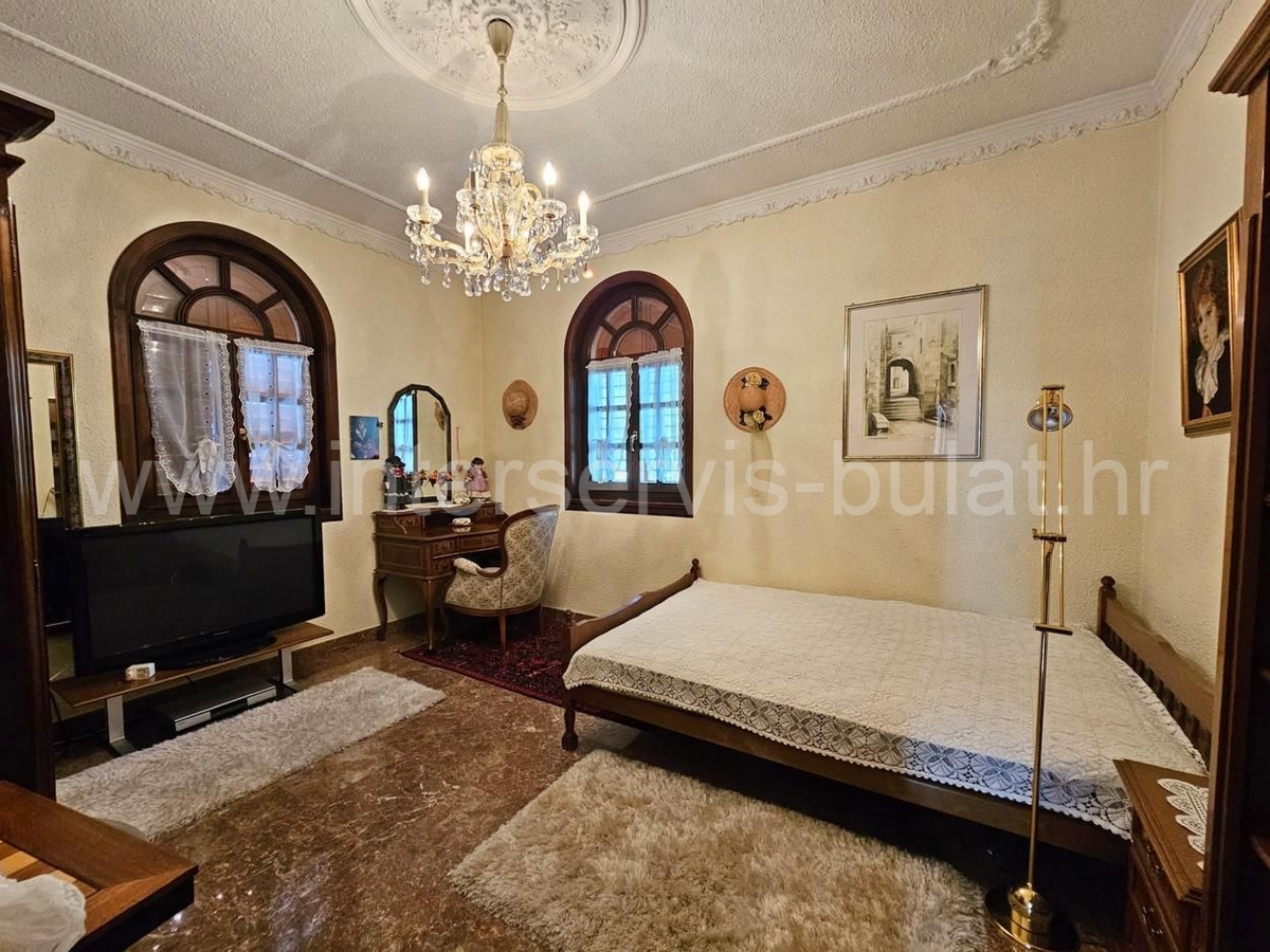 House For sale - ŠIBENSKO-KNINSKA ŠIBENIK