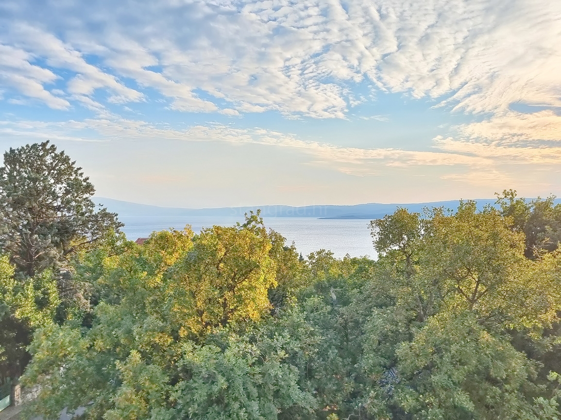 Stan Na prodaju - PRIMORSKO-GORANSKA CRIKVENICA