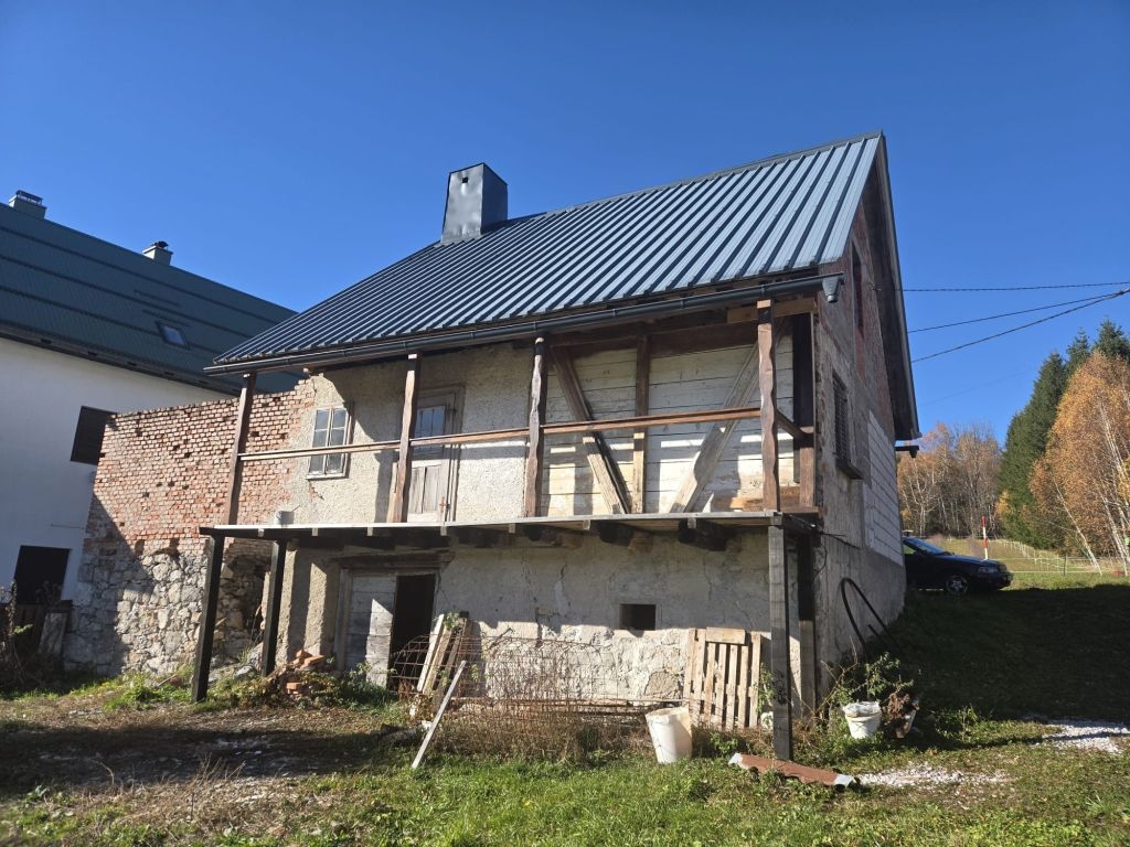 Dom Na predaj - Primorsko-goranska Ravna Gora - foto 1/10