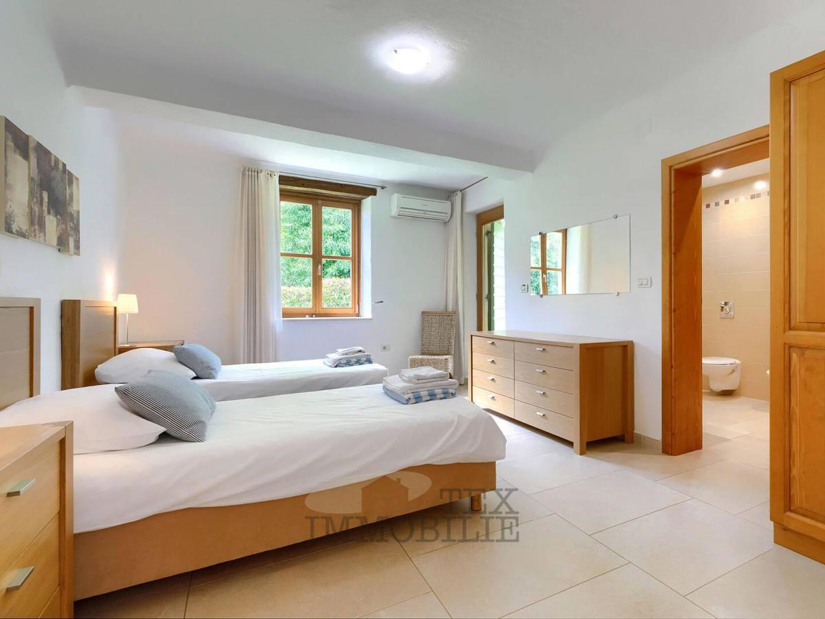 House For sale - ISTARSKA BUJE
