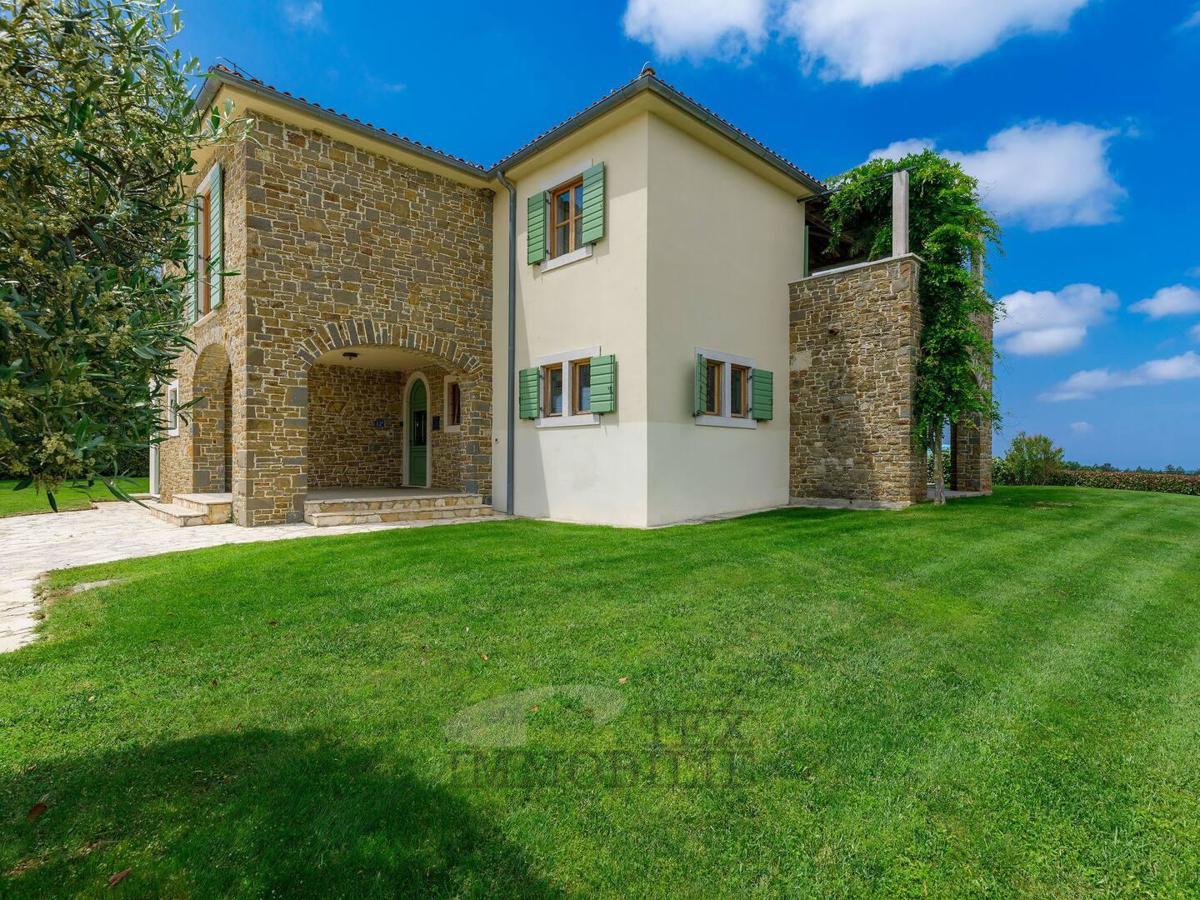 House For sale - ISTARSKA BUJE