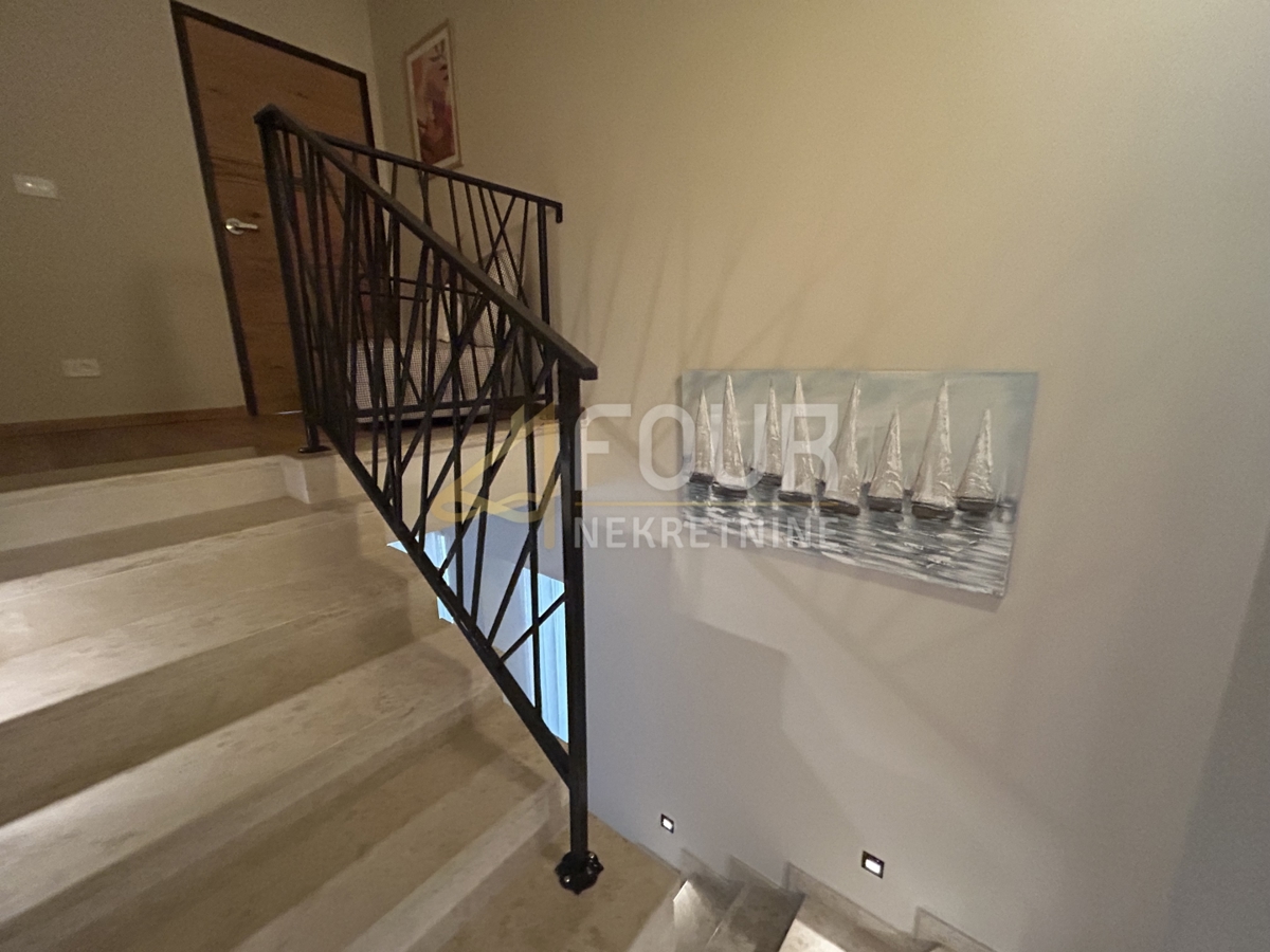 House For sale - ISTARSKA VIŠNJAN