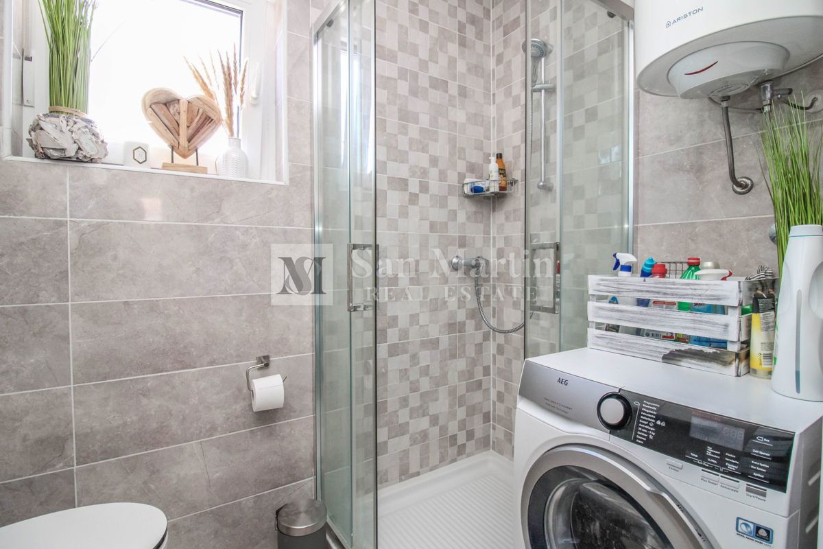 Apartmán Na predaj - ISTARSKA POREČ