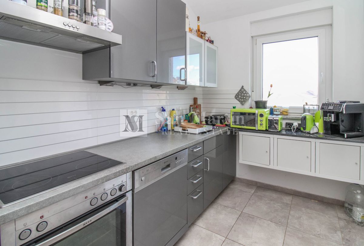 Apartmán Na predaj - ISTARSKA POREČ