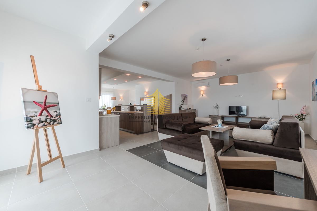 Casa In vendita - ZADARSKA SUKOŠAN