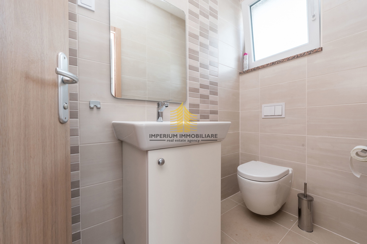 Casa In vendita - ZADARSKA SUKOŠAN