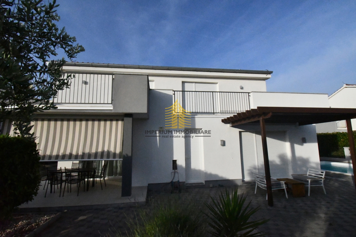 Casa In vendita - ZADARSKA SUKOŠAN