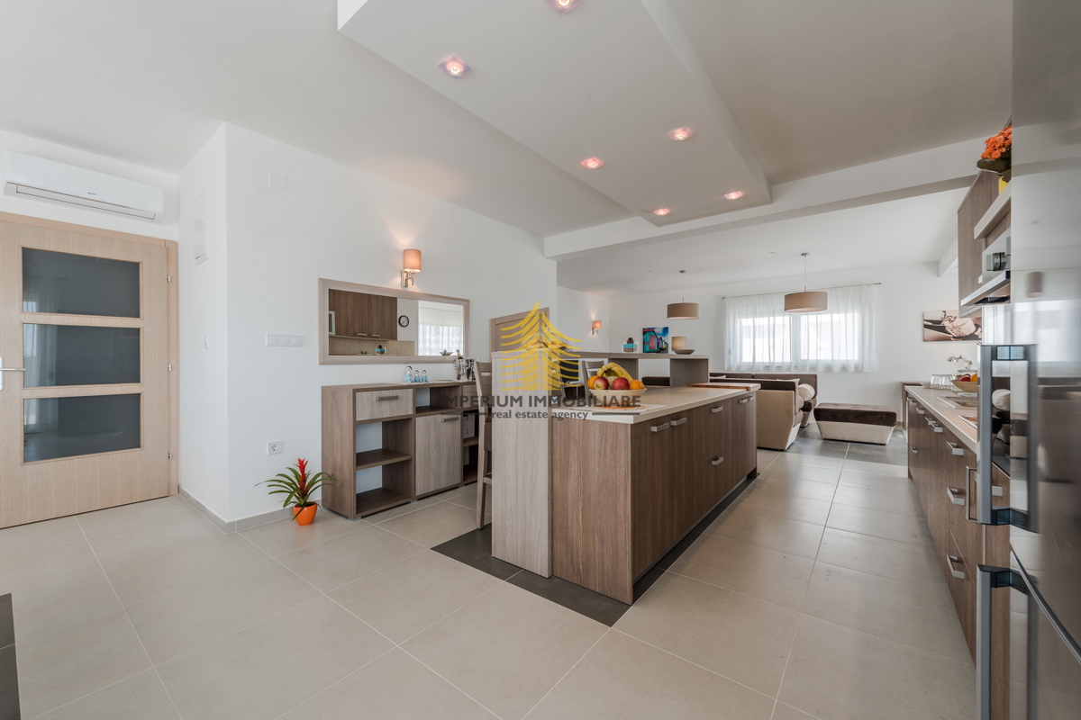 Casa In vendita - ZADARSKA SUKOŠAN