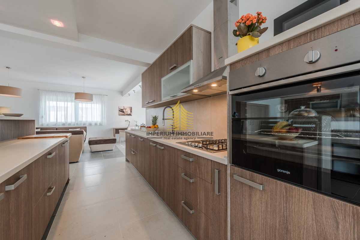 Casa In vendita - ZADARSKA SUKOŠAN