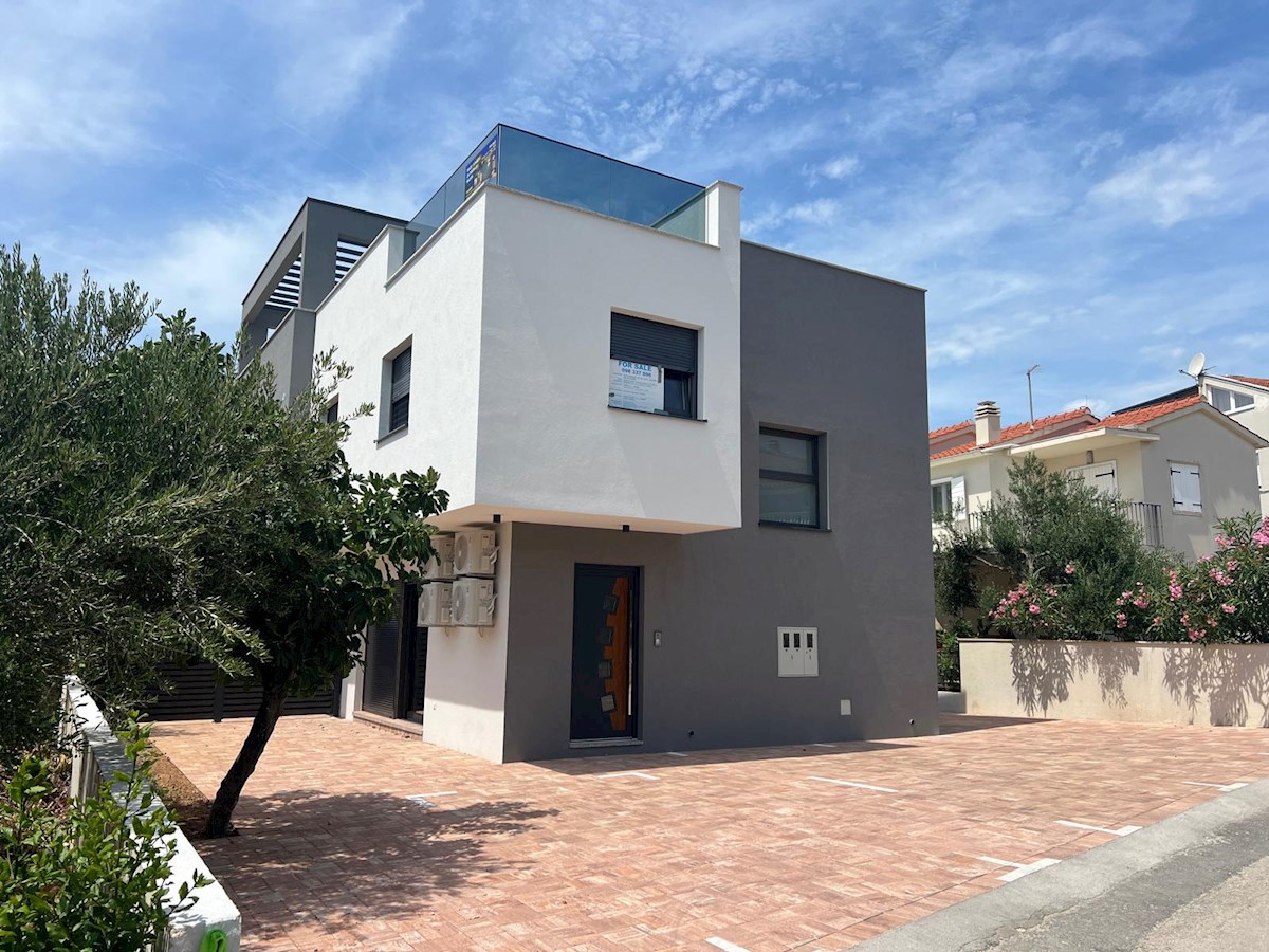 House For sale - šibensko-kninska Vodice - foto 1/28