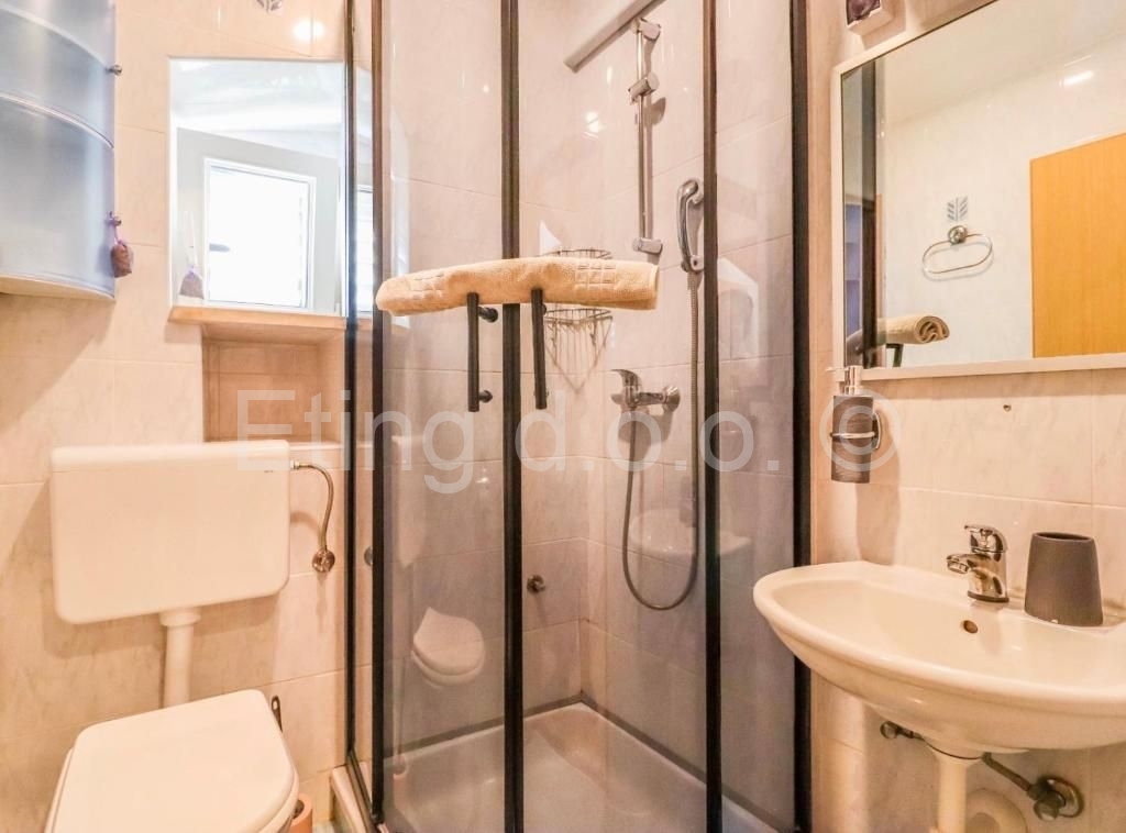 Apartma Na predaj - ISTARSKA ROVINJ