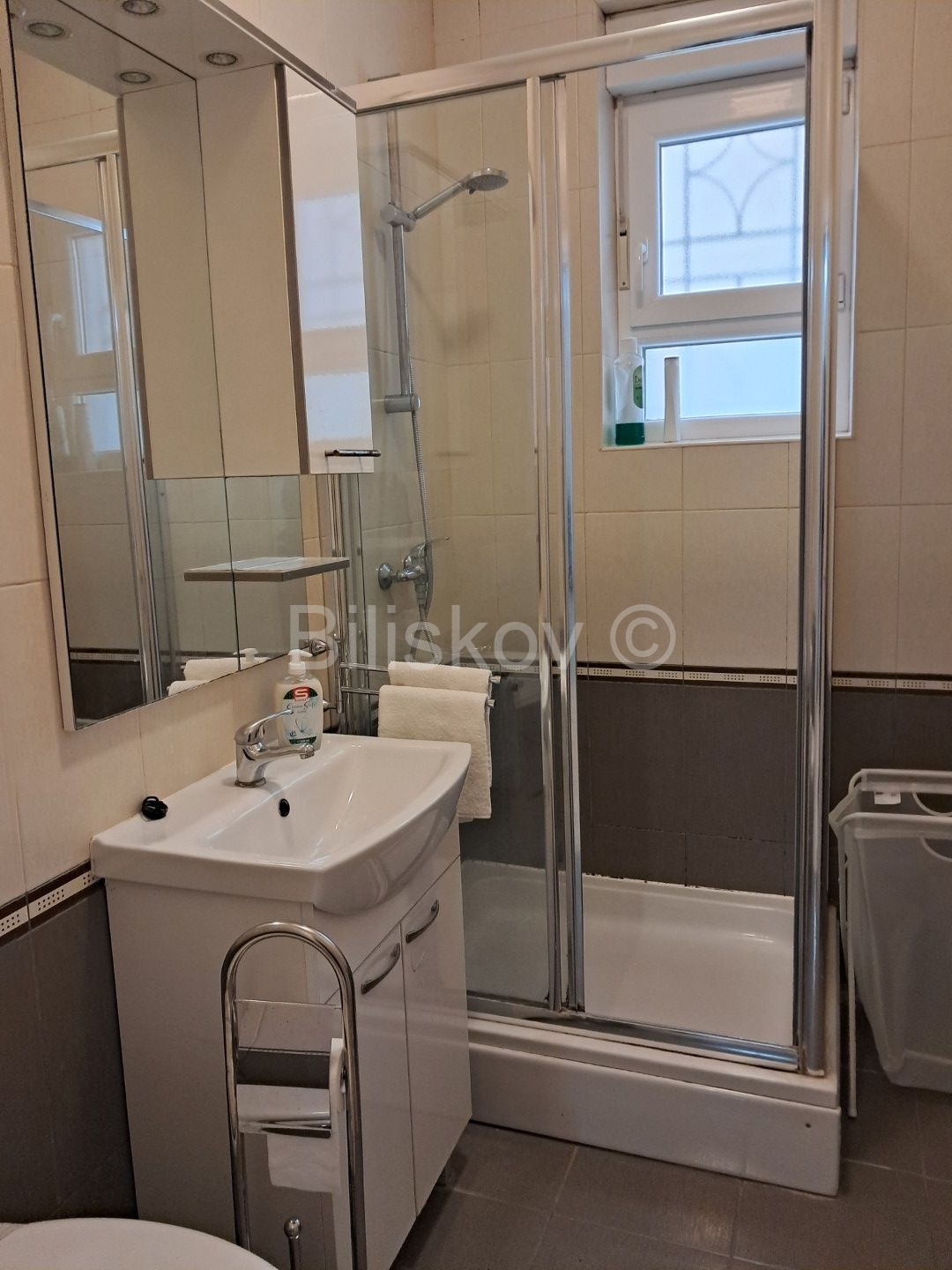 Flat For rent - SPLITSKO-DALMATINSKA SPLIT