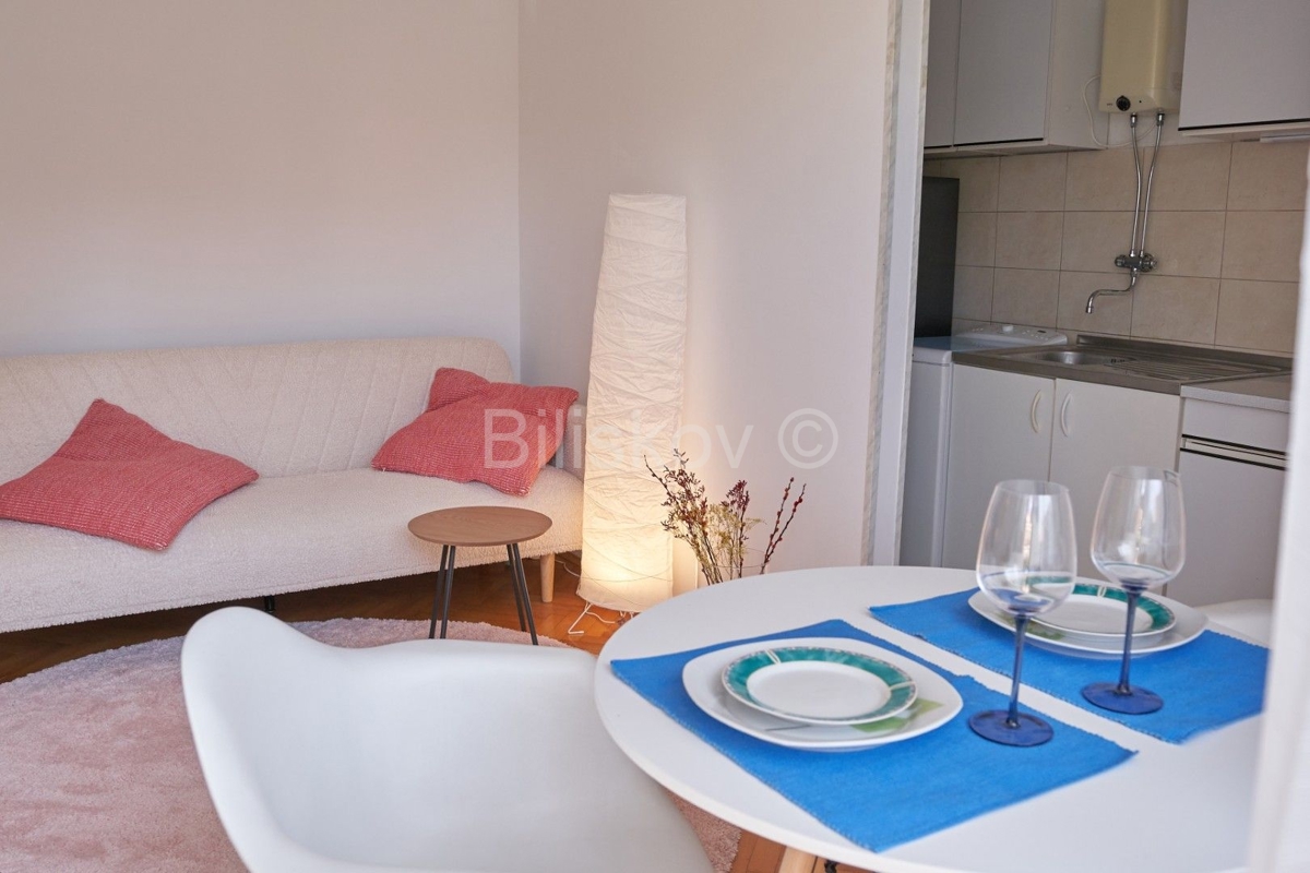 Appartamento Da affittare - Splitsko-dalmatinska Split - foto 4/12