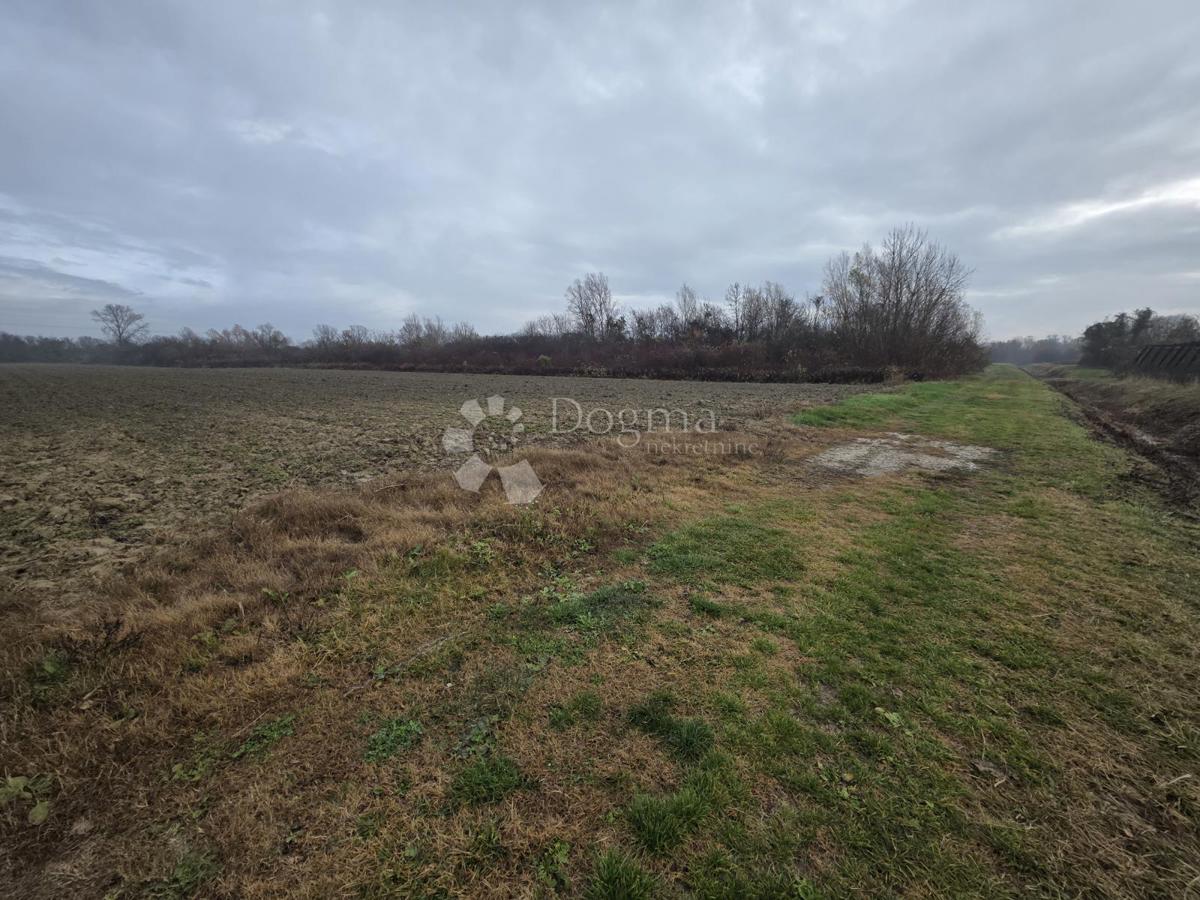 Land For sale - Zagrebačka Rugvica - foto 2/4