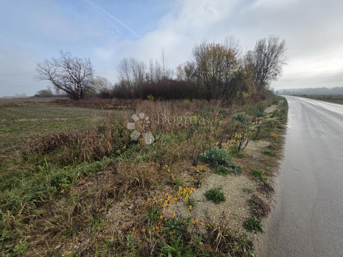 Land For sale - Zagrebačka Rugvica - foto 2/4