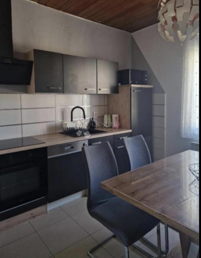 Appartamento In vendita - SPLITSKO-DALMATINSKA BRAČ