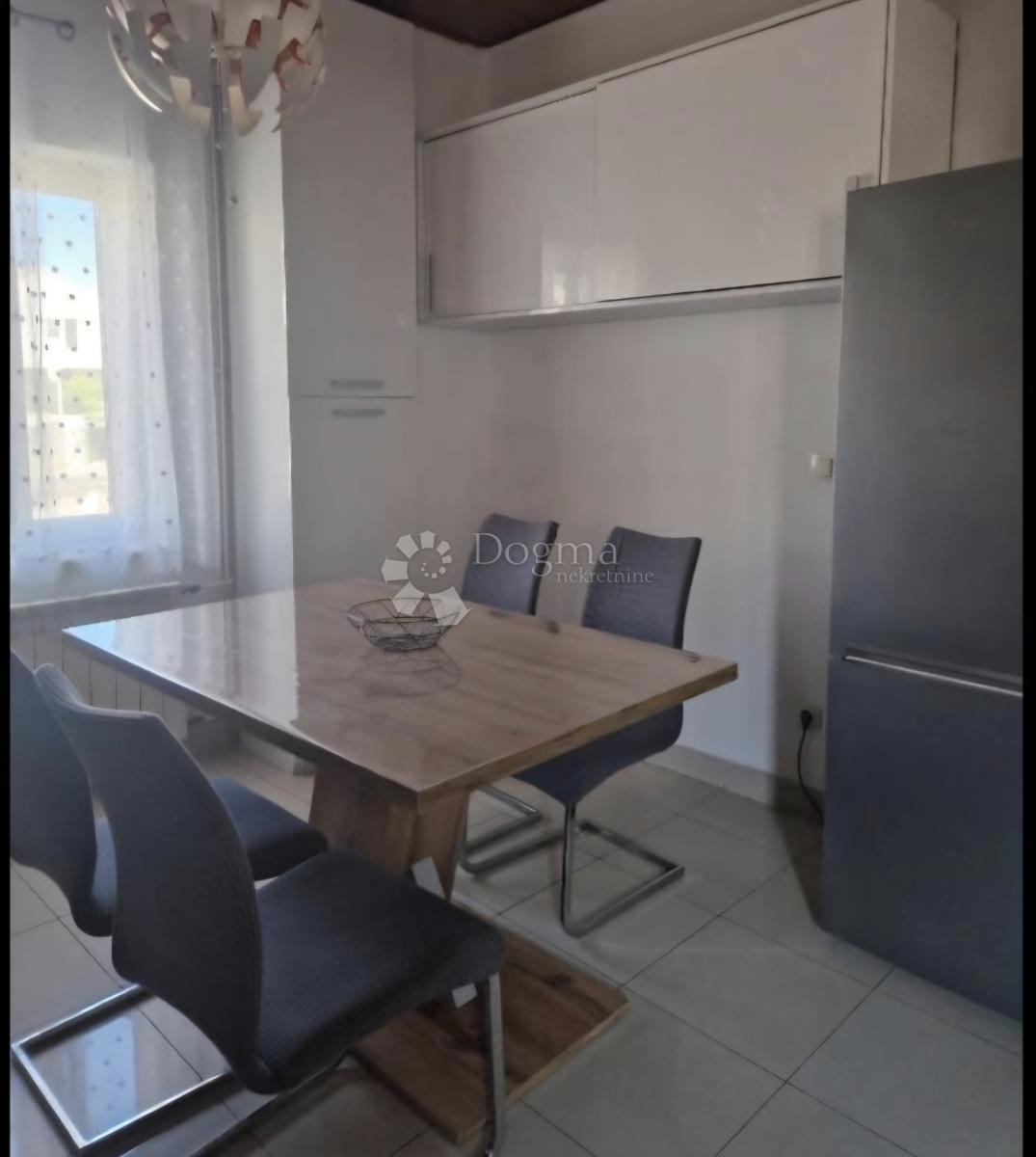 Appartamento In vendita - SPLITSKO-DALMATINSKA BRAČ