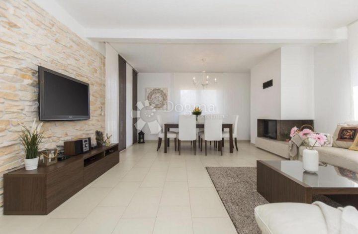 Haus Zu verkaufen - Istarska Labin - foto 3/24