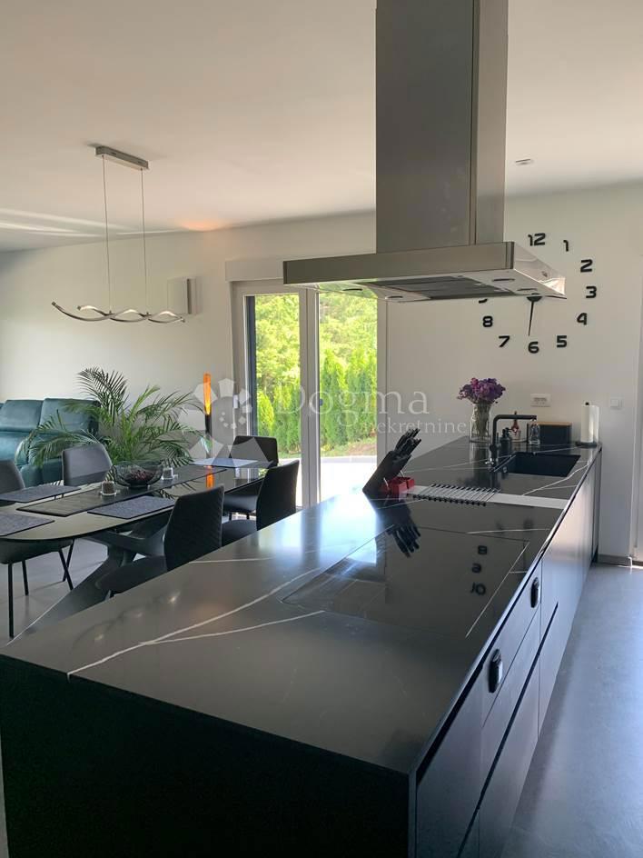 House For sale - PRIMORSKO-GORANSKA LOKVE