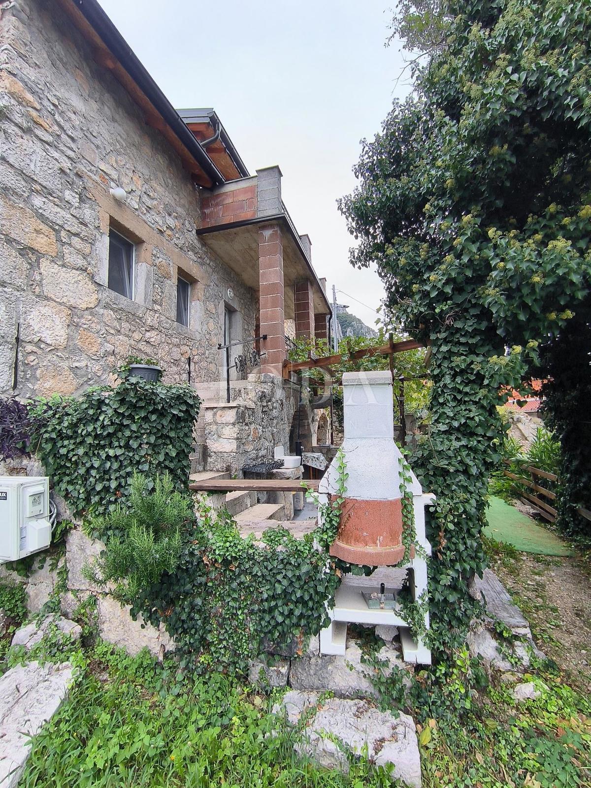 Haus Zu verkaufen - Primorsko-goranska Vinodolska Općina - foto 3/33