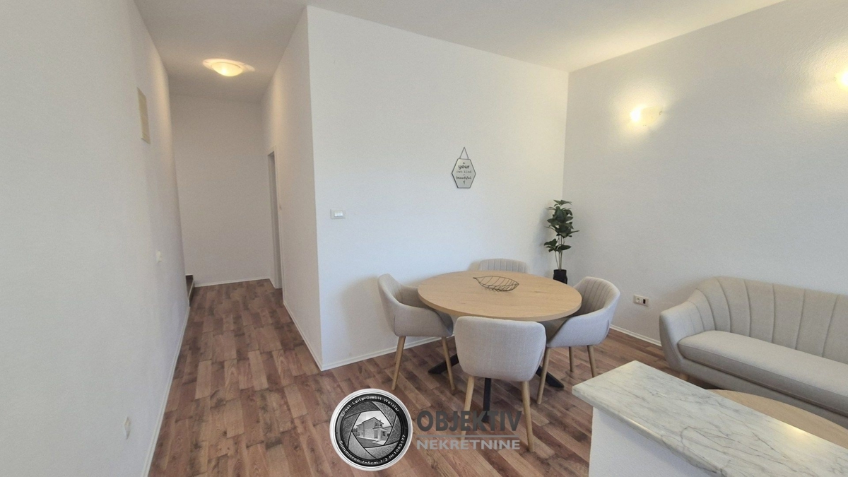 Flat For sale - SPLITSKO-DALMATINSKA PODSTRANA