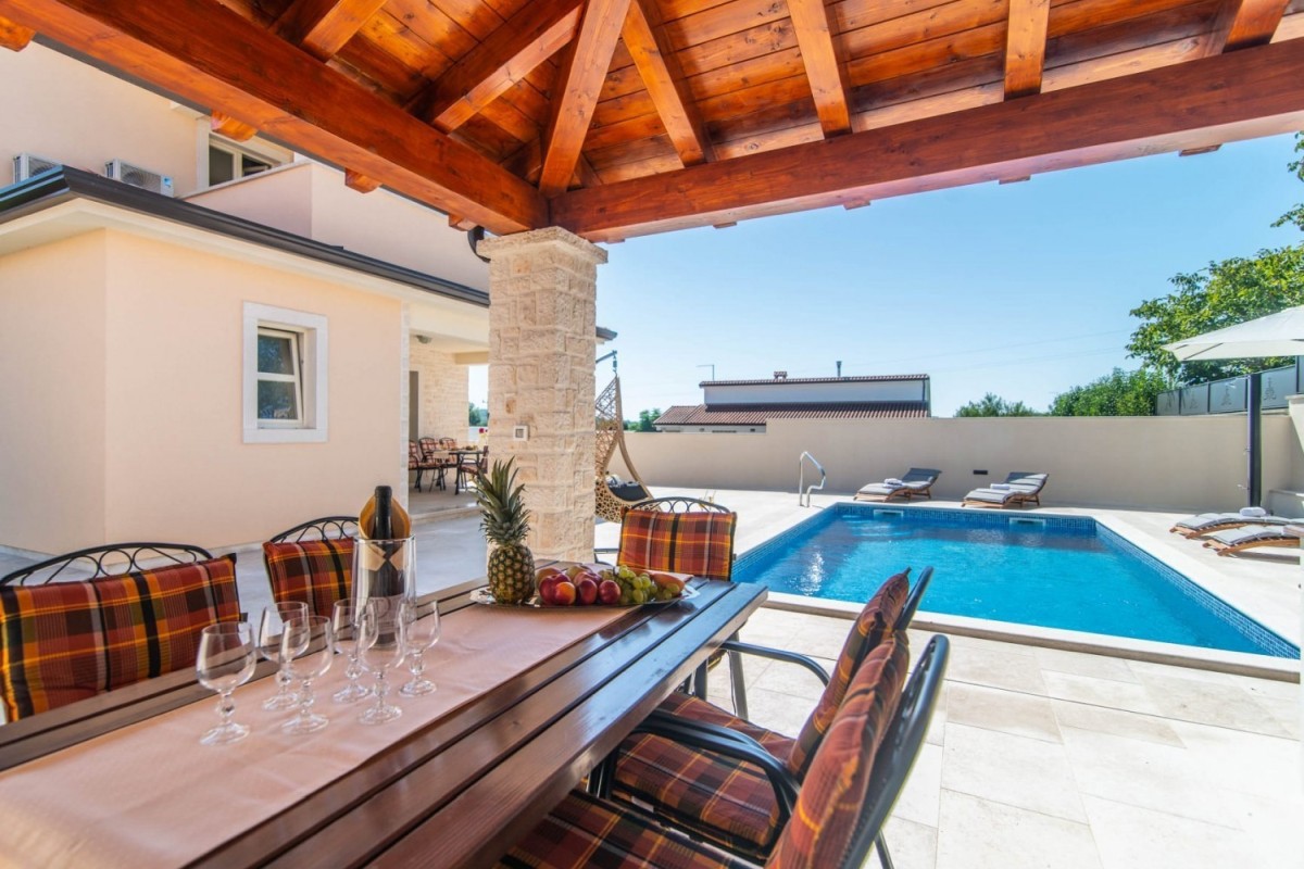 Kuća Na prodaju - ISTARSKA POREČ