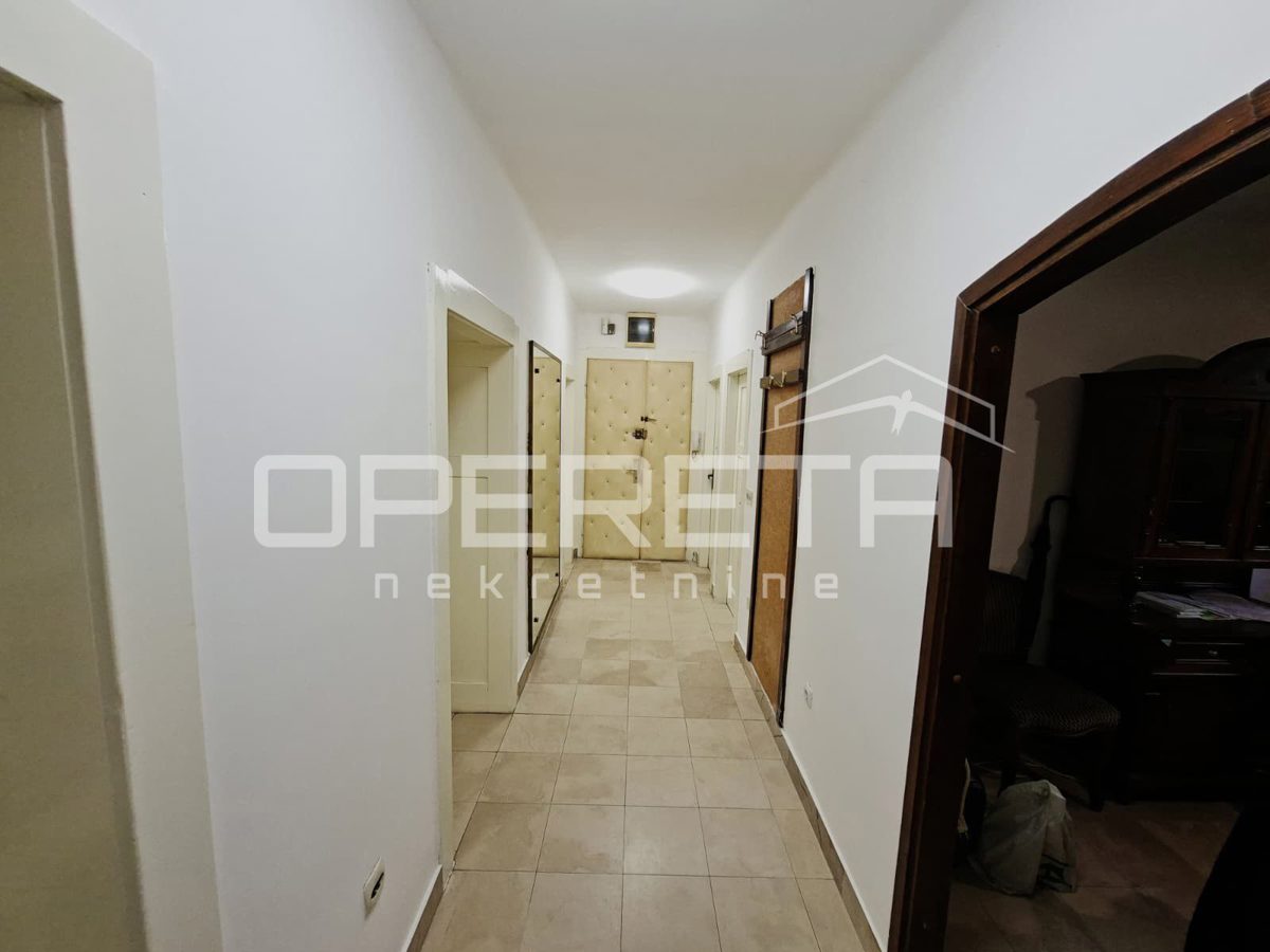 Flat For sale - SPLITSKO-DALMATINSKA SPLIT
