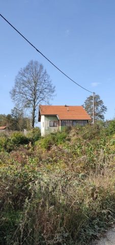Hiša na predaj 100 m² – Slunj