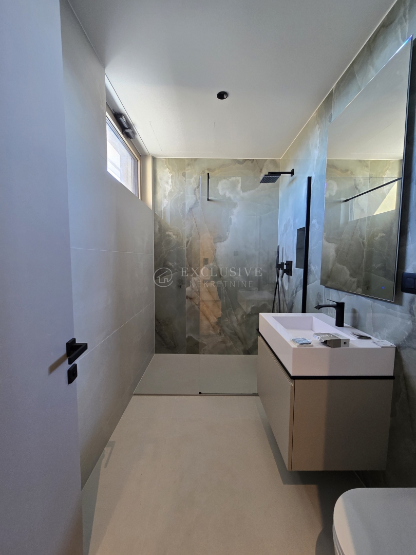Flat For sale - PRIMORSKO-GORANSKA KOSTRENA