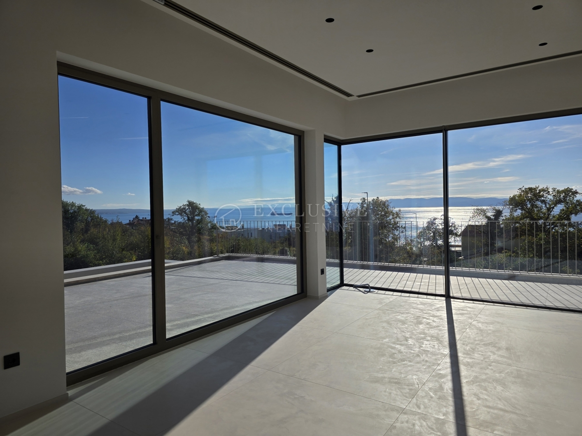 Flat For sale - PRIMORSKO-GORANSKA KOSTRENA