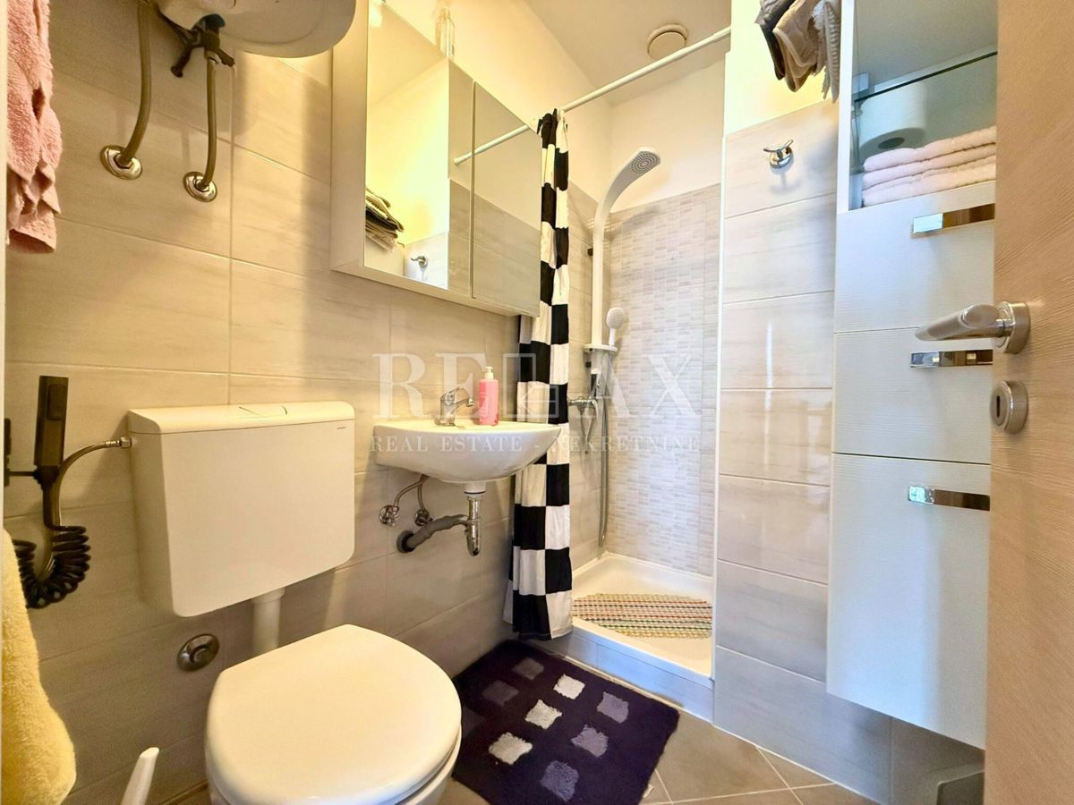 Maison À vendre - PRIMORSKO-GORANSKA VINODOLSKA OPĆINA