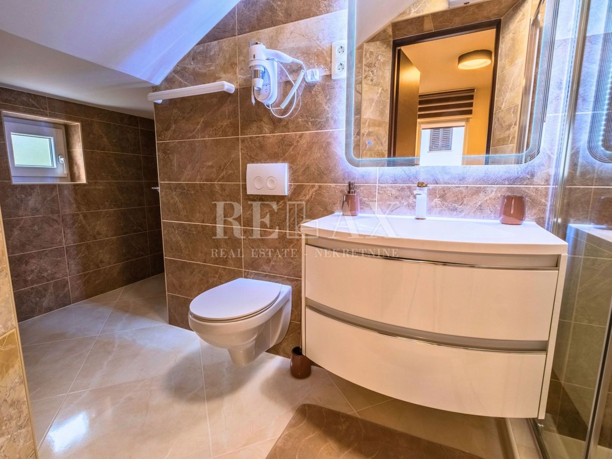 House For sale - PRIMORSKO-GORANSKA NOVI VINODOLSKI