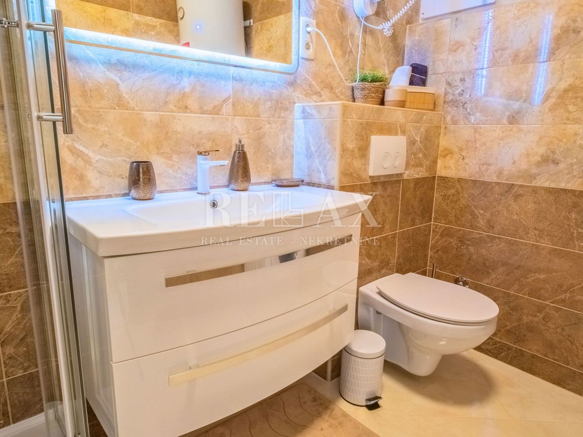 House For sale - PRIMORSKO-GORANSKA NOVI VINODOLSKI