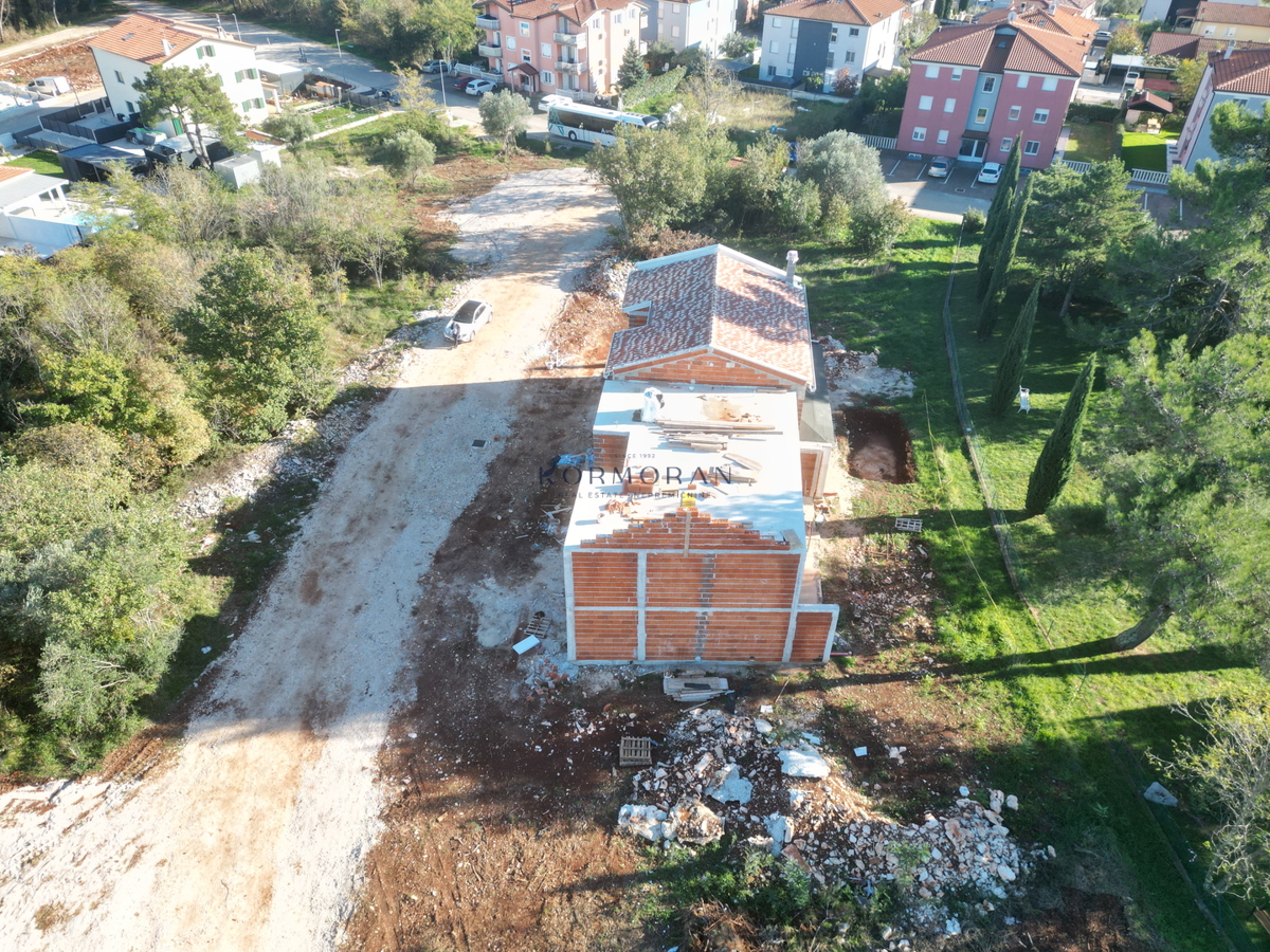 Kuća Na prodaju - ISTARSKA UMAG