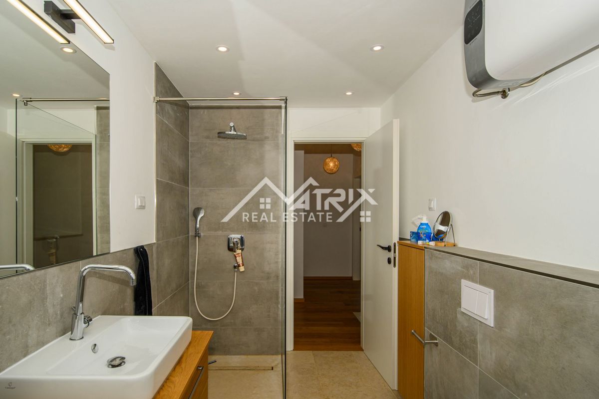Haus Zu verkaufen - ISTARSKA ROVINJ
