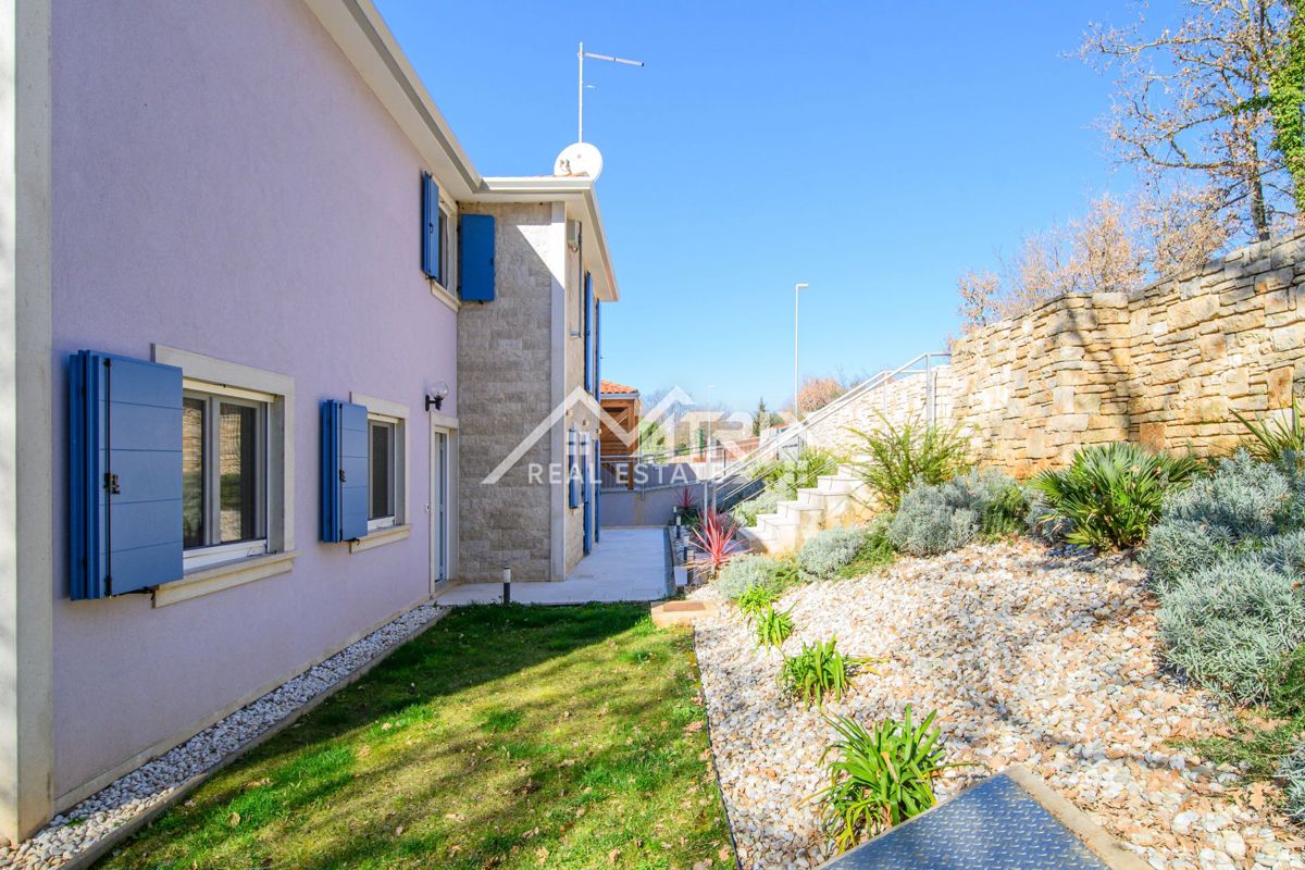 Haus Zu verkaufen - ISTARSKA ROVINJ