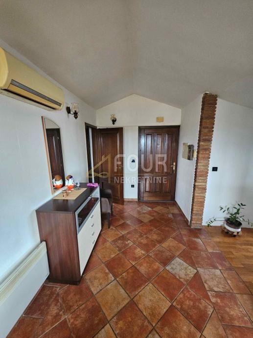 Apartma Na predaj - ISTARSKA POREČ
