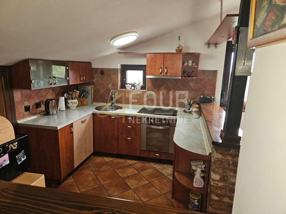 Apartma Na predaj - ISTARSKA POREČ