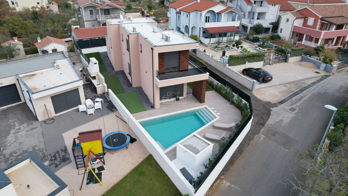 House For sale - šibensko-kninska Vodice - foto 3/10