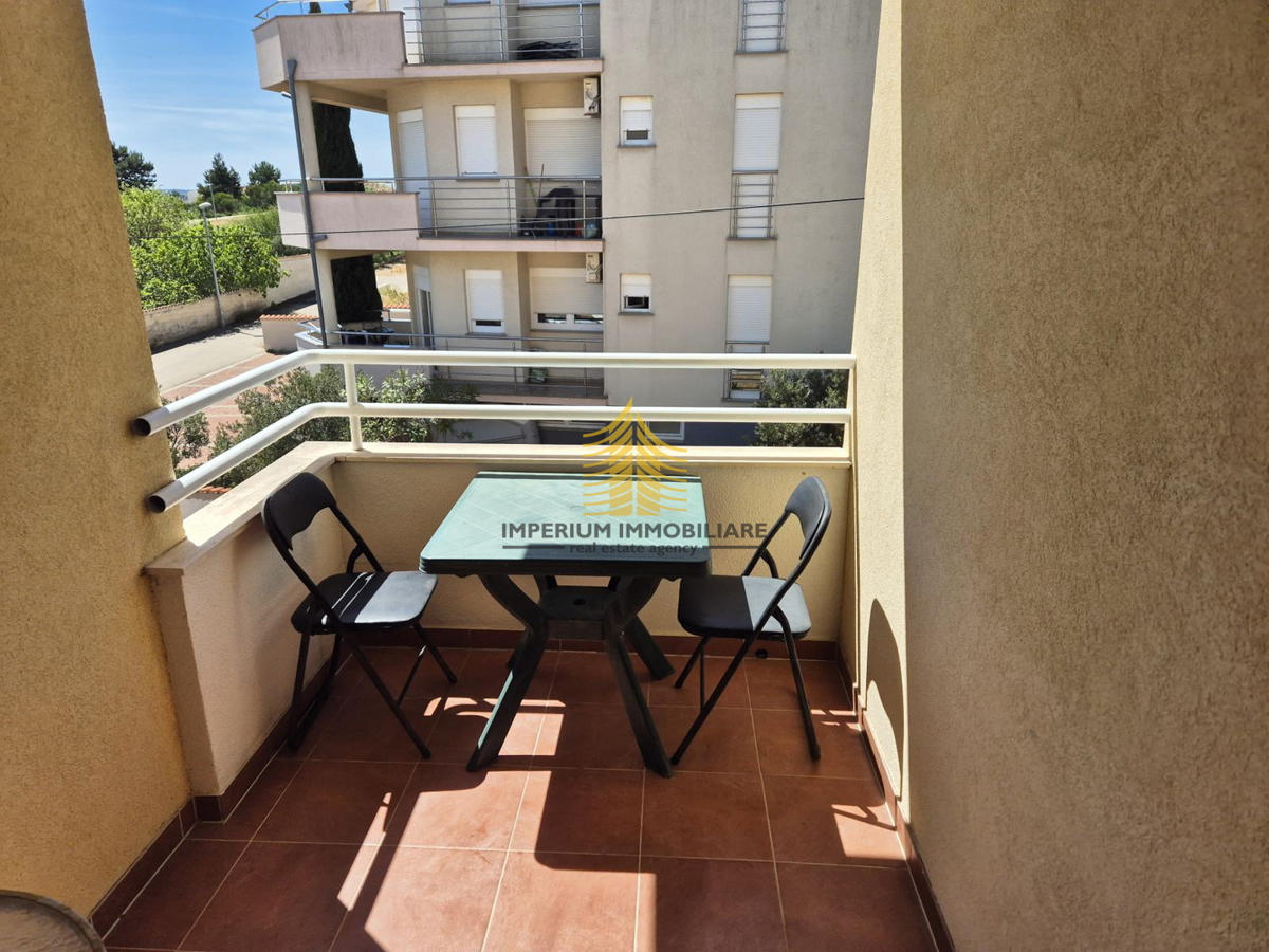 Appartamento Da affittare - ŠIBENSKO-KNINSKA VODICE