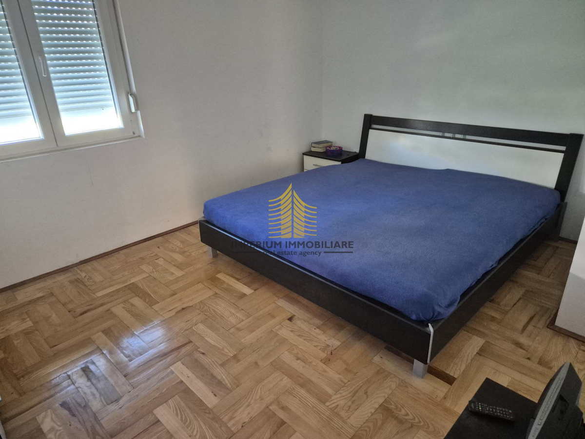 Appartamento Da affittare - ŠIBENSKO-KNINSKA VODICE