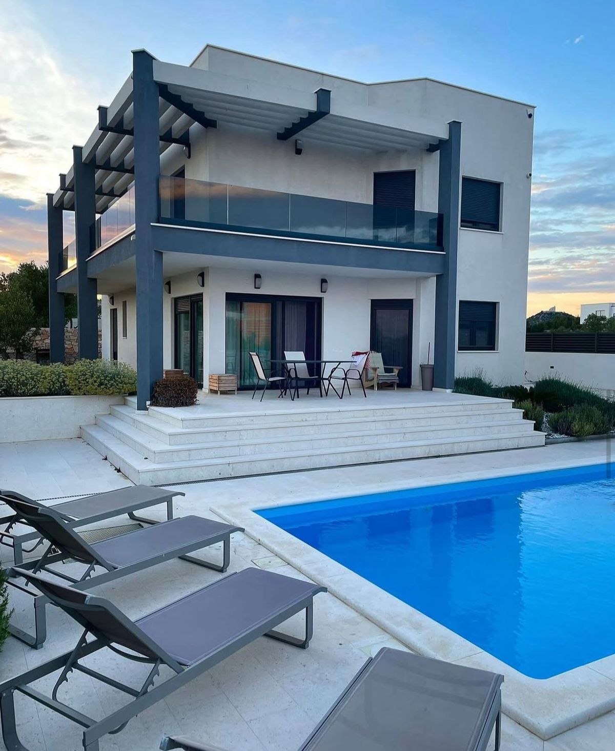 House For sale - ŠIBENSKO-KNINSKA VODICE