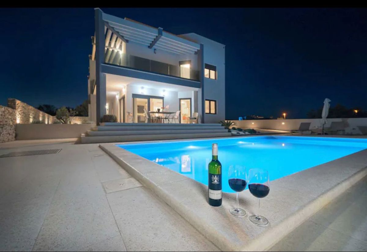 House For sale - ŠIBENSKO-KNINSKA VODICE