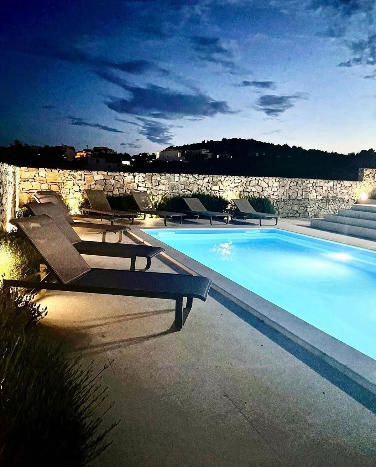 House For sale - ŠIBENSKO-KNINSKA VODICE