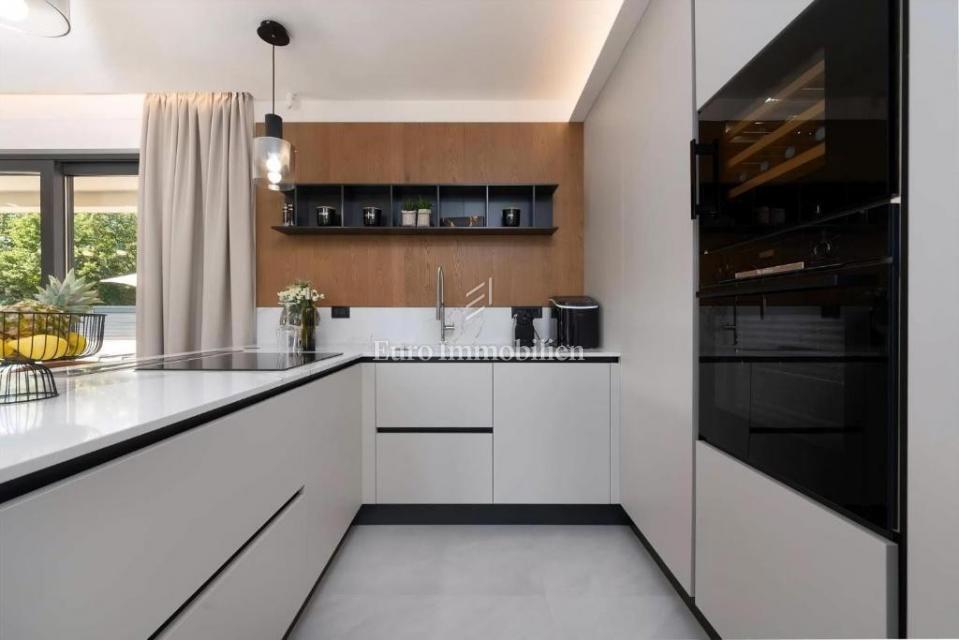 House For sale - ISTARSKA POREČ