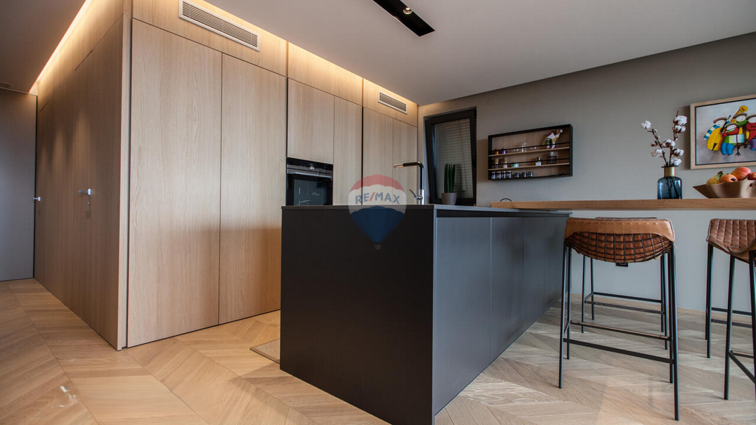 Flat For sale - ISTARSKA NOVIGRAD